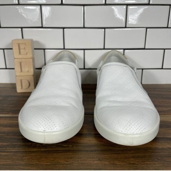 Ecco Leisure Womens Size 40/9.5, White Perforated Leather - Picture 6 of 14